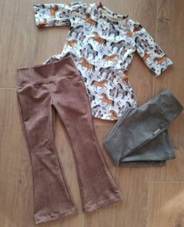 Wo sind die Pferde-Mädchen... ich habe Shirts mit Flair-Fit Leggins in den Größen 116 bis 134 vorbereitet... Die Farben sind perfekt abgestimmt und natürlich in höchster Bio-Qualität... bequeme, trendige Mode
#biomodeösterreich #biokindermodegeschäft #biomodekaufen #kathis_vielfalt