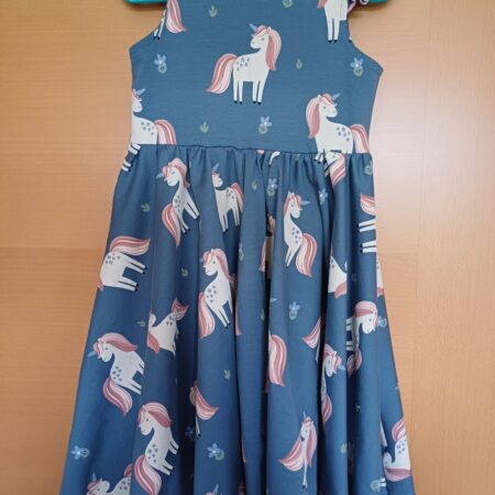 Einhorn-Drehkleid