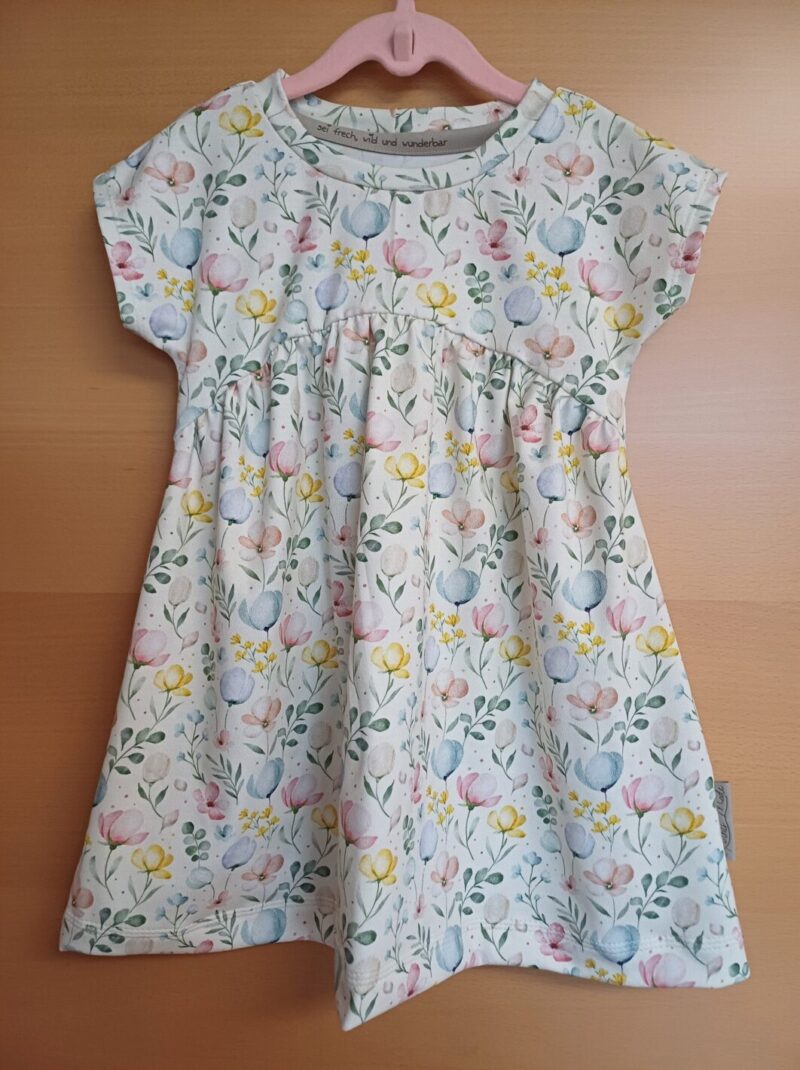 Kinderkleid AVA